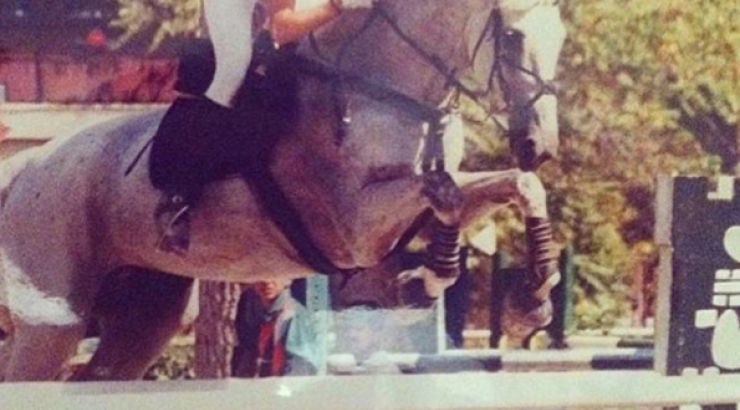 Ποια παρουσιάστρια της κυπριακής τηλεόρασης είναι το κοριτσάκι στη φωτογραφία;