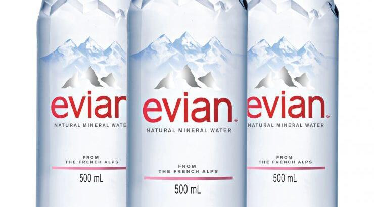 Οι Γαλλικές Άλπεις σε ένα ανανεωμένο μπουκάλι Evian 50cl