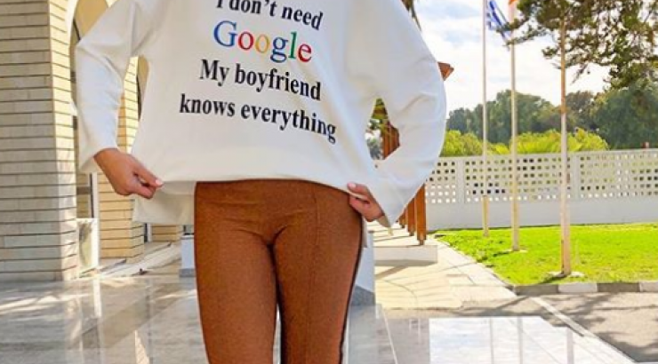 Δεν θα πιστεύετε τι είχε μέσα στη βαλίτσα της η Κωνσταντίνα Ευριπίδου! [βίντεο]