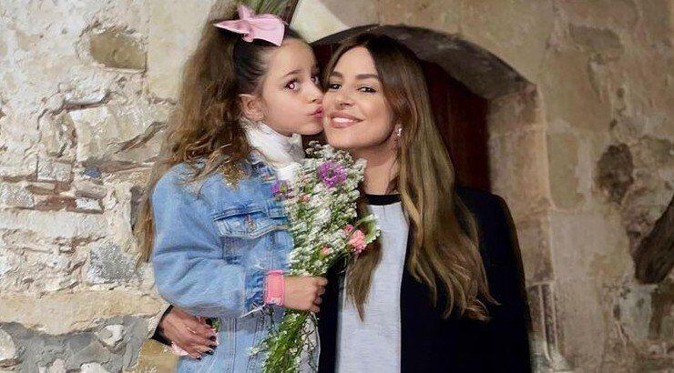 Κωνσταντίνα Ευριπίδου: Έκανε tik tok χορευτικό με την κόρη της και το λατρέψαμε! [βίντεο]