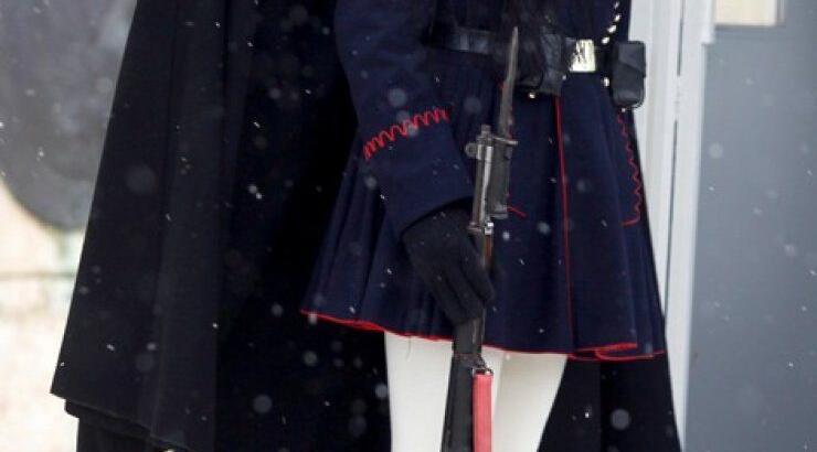 Η πιο συγκινητική φωτογραφία από τη χιονισμένη Αθήνα!