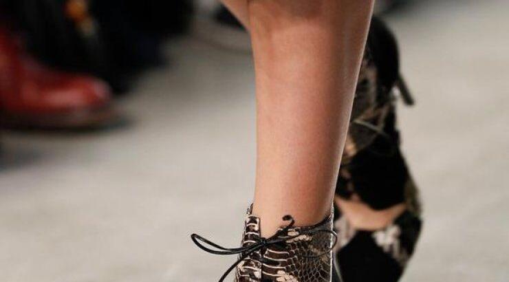 Τα top 10 lace –up Lace-Up Ankle Boots του χειμώνα