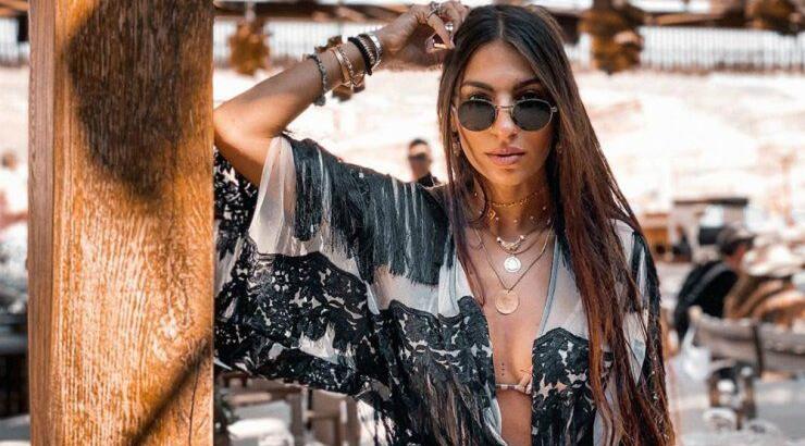 Η Θέλξια Βαλέρια Φραγκούδη φόρεσε τα μποτάκια που πρέπει να έχεις στην γκαρνταρόμπα σου