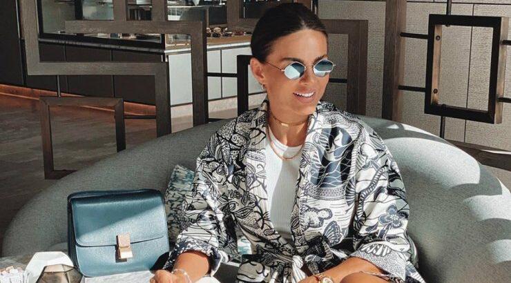 Βρήκαμε πόσο κοστίζει η υπέροχη shoulder bag της Ramona Filip 