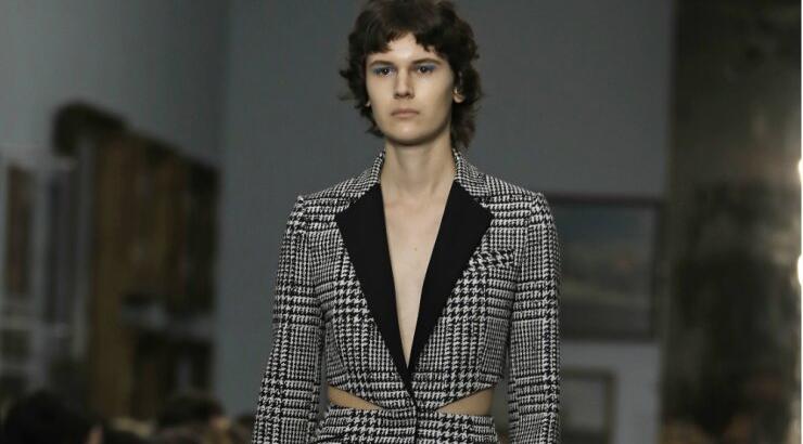 Πώς να κλέψεις τις εντυπώσεις στο γραφείο