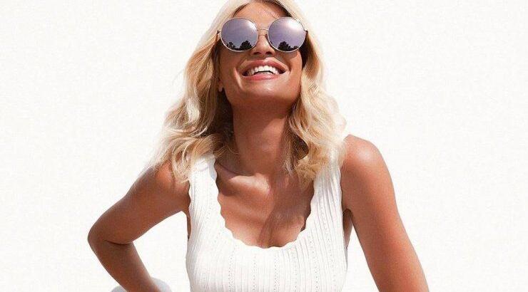 Wow! Η Φαίη Σκορδά ποζάρει με μαγιό και "γκρεμίζει" το instagram! [βίντεο]