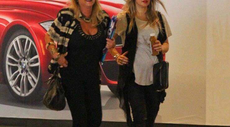 Fergie: Έξοδος με τη μητέρα της