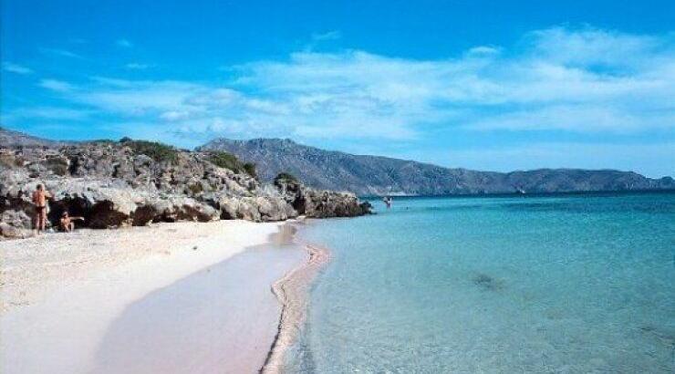 BBC: άγνωστη παραλία της Κρήτης στις 5 καλύτερες!