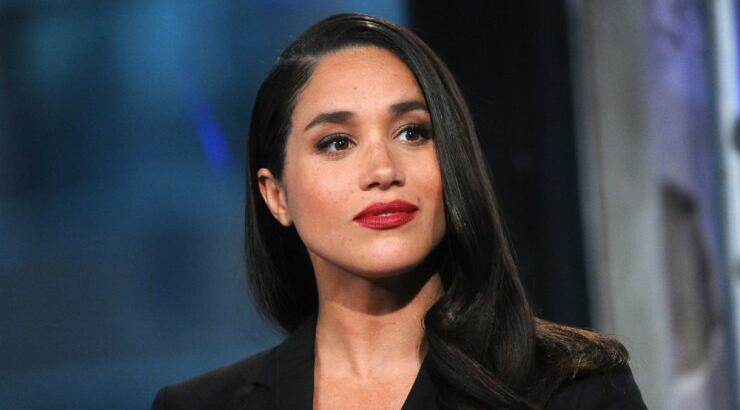 Meghan Markle: Εντυπωσιάζει με τη νέα της εμφάνιση
