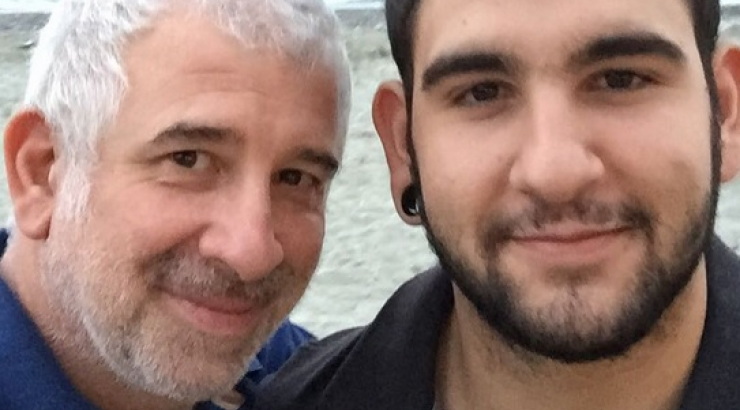 Πέτρος Φιλιππίδης: Δεν θα πιστεύετε τι δουλειά κάνει ο γιος του!