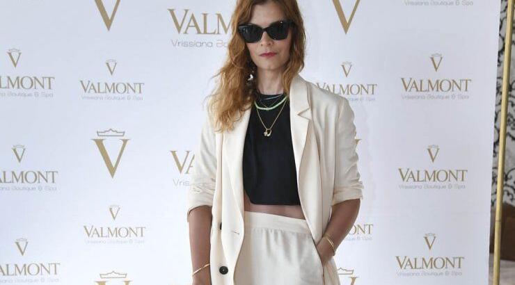 Η Ιωάννα Μωυσέως σε μια chic και συνάμα stylish εμφάνιση