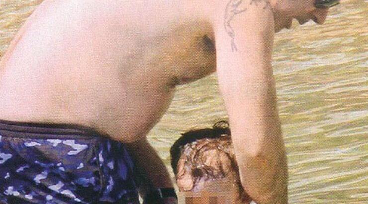 Φώτης Σεργουλόπουλος: Οι τρυφερές στιγμές με τον γιό του στην παραλία