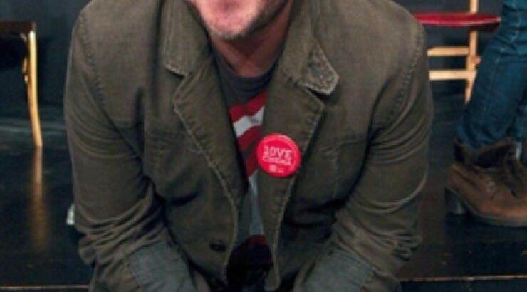 Φώτης Σπύρος: Υιοθέτησε μωρό με τον σύντροφό του!