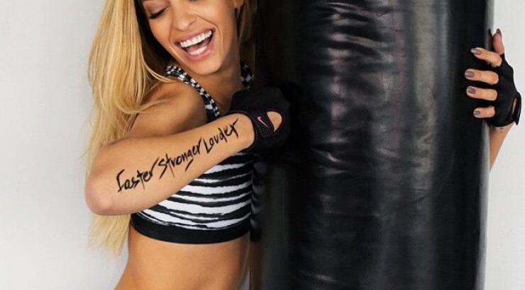 Το φιλί της Φουρέιρα που προκάλεσε συγκίνηση και άγρια επίθεση στα social media [εικόνα]