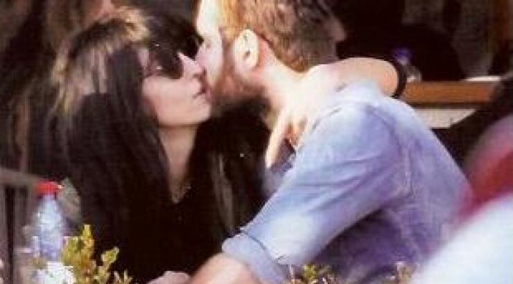 Ελένη Φουρέιρα: Τα καυτά φιλιά με το σύντροφό της