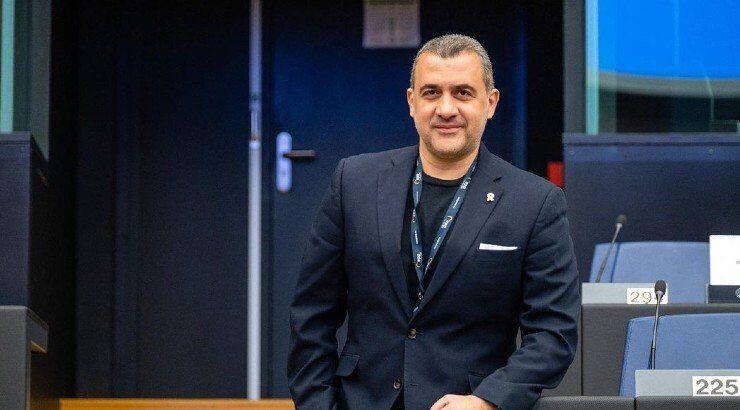 Λουκάς Φουρλάς: “Η κόρη μου είχε ένα πολύ σύντομο πέρασμα σε αυτή τη ζωή…” [βίντεο]