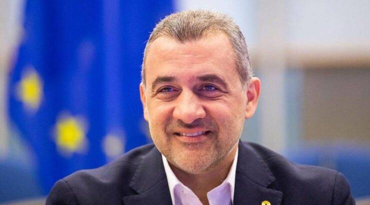 Λουκάς Φουρλάς: Η φωτογραφία με τη μητέρα του και το συγκινητικό μήνυμα για τον αδερφό του