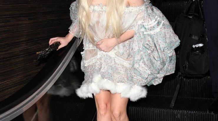 Η Lady Gaga έτσι πετάει!