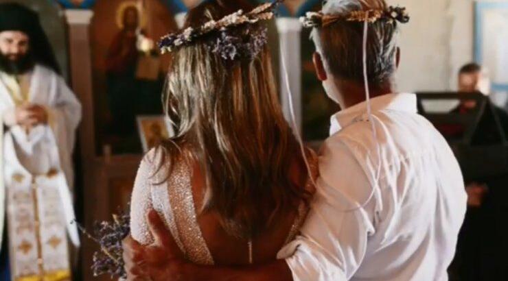 Τα υπέροχα στιγμιότυπα από το γάμο ζευγαριού της ελληνικής showbiz! [βίντεο]