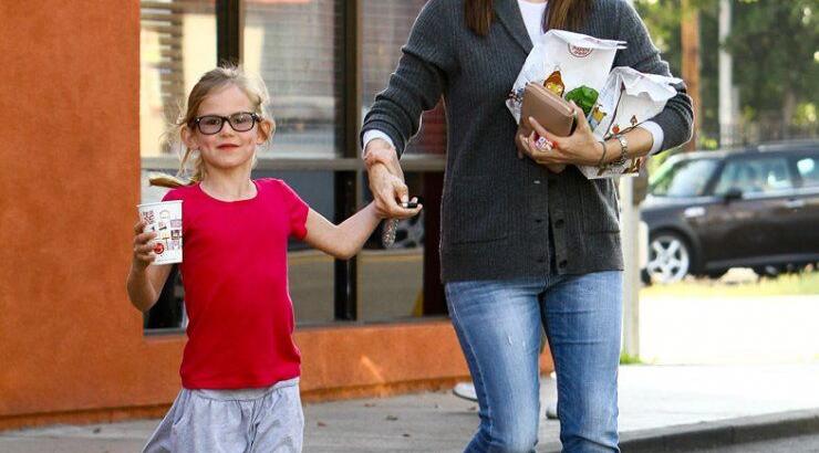 Jennifer Garner και Violet Affleck: Σαν δυο σταγόνες νερό