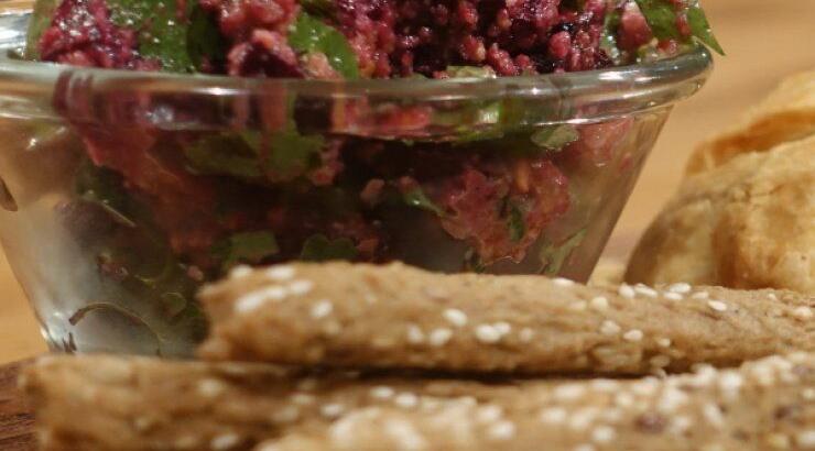 Beetroot fkhali με καρύδια