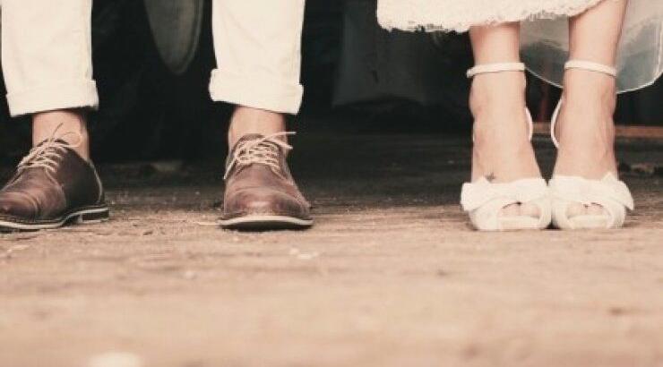 Αυτή είναι η ηλικία που οι γυναίκες και οι άντρες παντρεύονται!