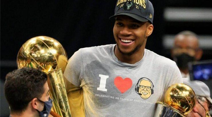 Γιάννης Αντετοκούνμπο: Δείτε που βρέθηκε με το τρόπαιο του ΝΒΑ στην Αθήνα [εικόνα]