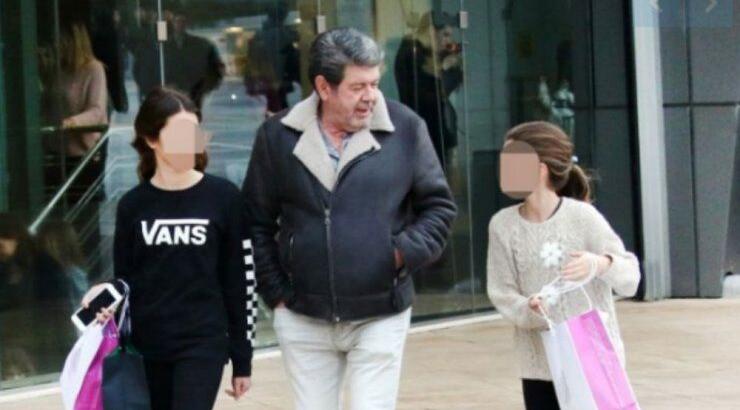 Γιάννης Λάτσιος: Στο Λονδίνο με τις δυο του κόρες, Λάουρα και Βαλέρια