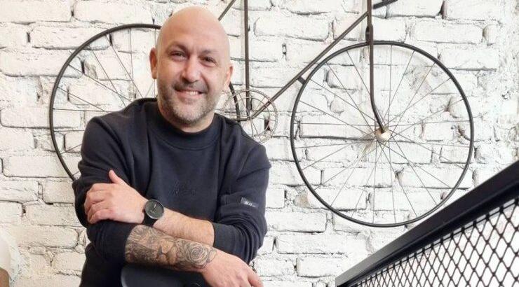 Γιώργος Ερωτοκρίτου: “Μου έδιναν λεφτά για να γλείψουν τα πόδια μου” [βίντεο]