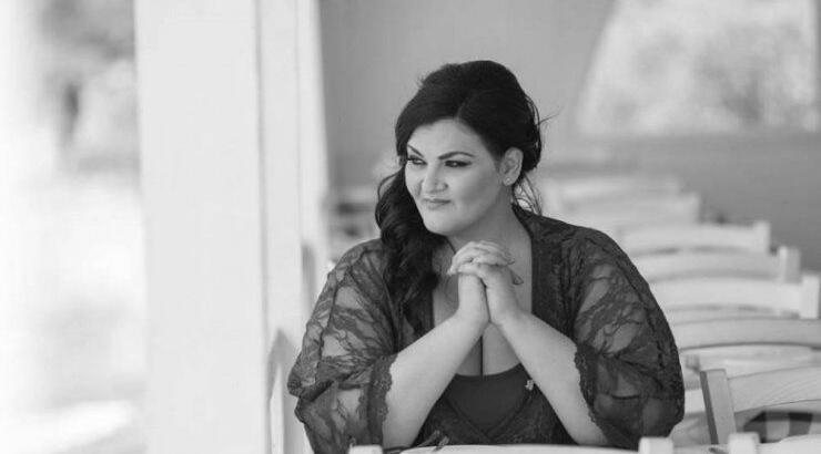 Γιώτα Κρος: "Έβαλα 60 κιλά στην εγκυμοσύνη" [βίντεο]