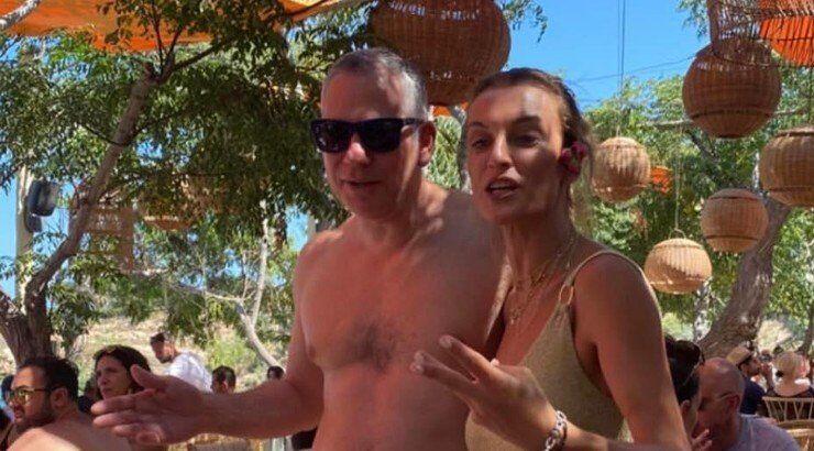 Γιώτα Παπαδοπούλου: Γιόρτασε τα γενέθλια της σε beach bar στον Πρωταρά! [εικόνες]