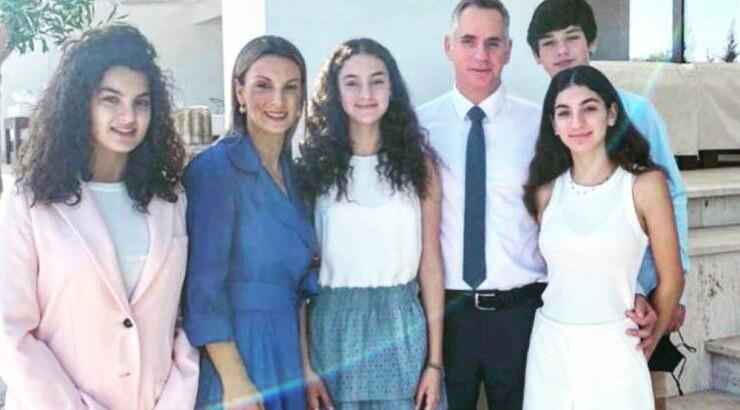 Νικόλας και Γιώτα Παπαδοπούλου: Η δραστηριότητα των παιδιών τους! [εικόνα]