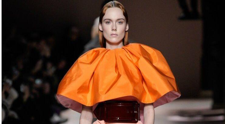 Givenchy: Έφερε την άνοιξη στο Παρίσι