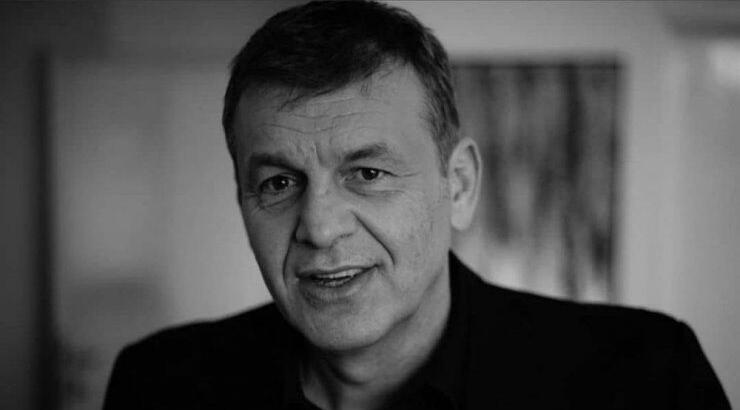 Απόστολος Γκλέτσος: "Ζητάω covid test πριν κάνω σεξ"