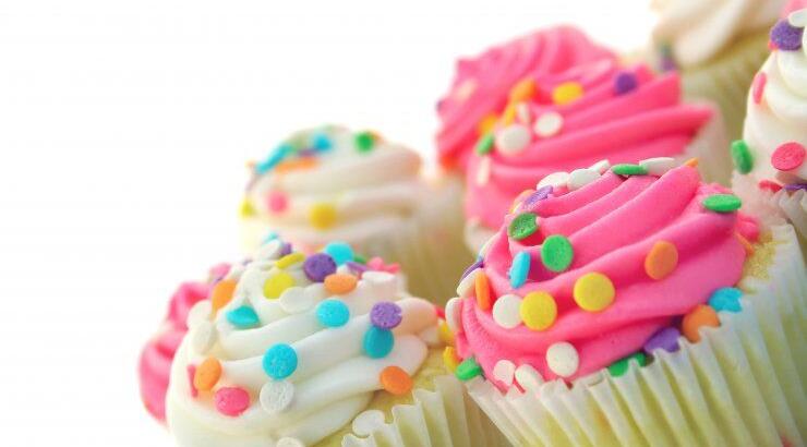 Τα πολλά γλυκά «τροφοδοτούν τον καρκίνο του εντέρου»