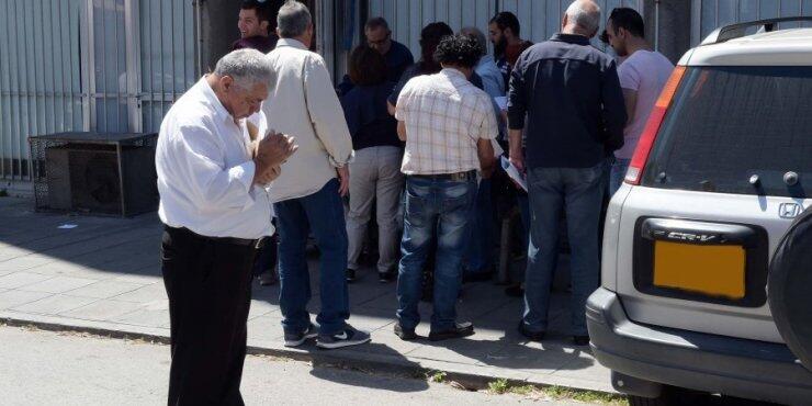 Ουρές στο Φόρο Εισοδήματος για τις φορολογικές δηλώσεις