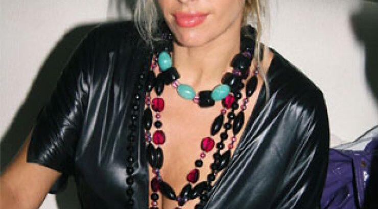 Γωγώ Μαστροκώστα: Δείτε την με το λευκό της μπικίνι!