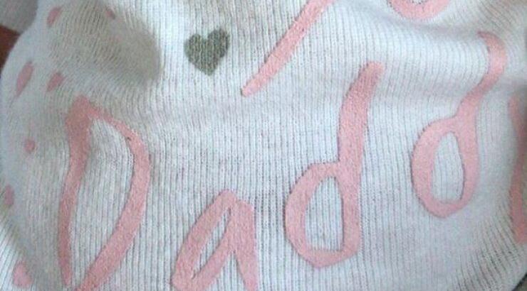 Ελληνίδα παρουσιάστρια μας δείχνει τη νεογέννητη κορούλα της δυόμιση εβδομάδες μετά τη γέννησή της!