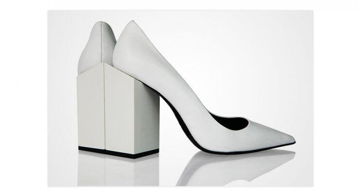 Γόβες από το μέλλον