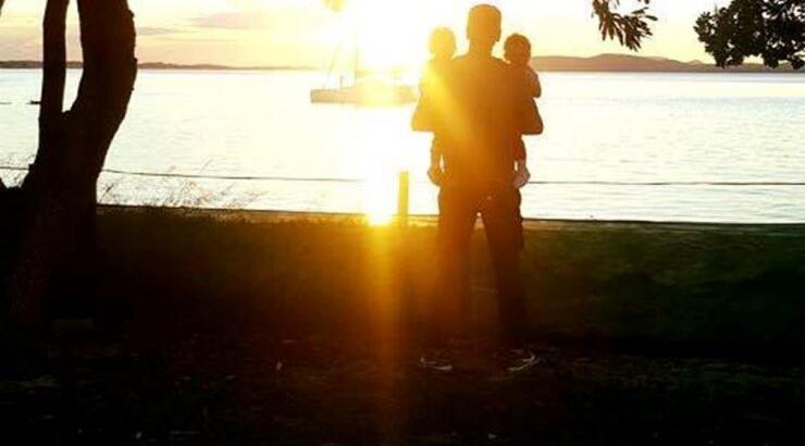 Γνωστός Έλληνας θα γίνει για τέταρτη φορά πατέρας και το ανακοίνωσε στο facebook