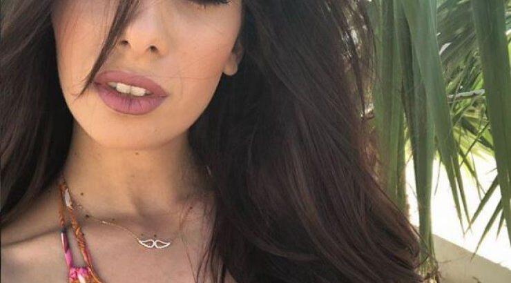 Η Μαρία Κορτζιά φόρεσε hot shorts και αναστάτωσε τον ανδρικό πληθυσμό! [εικόνα]