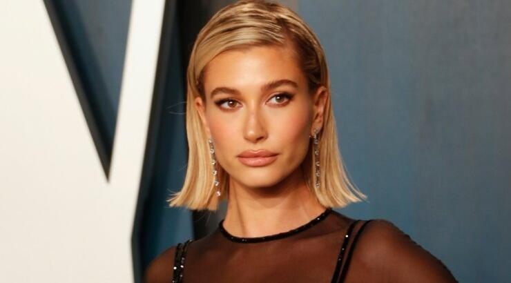 Hailey Bieber: Λανσάρει το δικό της beauty brand