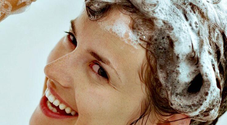 Ποιο σαμπουάν ταιριάζει στα μαλλιά μου; 