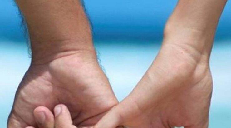 Ανακαλύφθηκε το γονίδιο της σχέσης: Βοηθά τους νέους να «τα φτιάξουν»