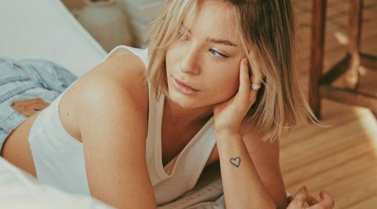 Μπορούν οι... κακές στιγμές να σε κάνουν ευτυχισμένη;