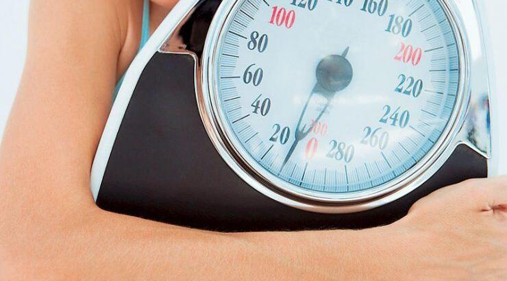 Ποιο είναι αυτό που έχει σημασία τελικά; Το νούμερο της ζυγαριάς ή το νούμερο του τζιν μας;