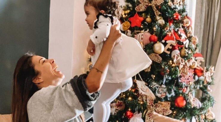 Ελένη Χατζίδου: Η πληροφορία που έδωσε για τη βάφτιση της κόρης της [εικόνα]