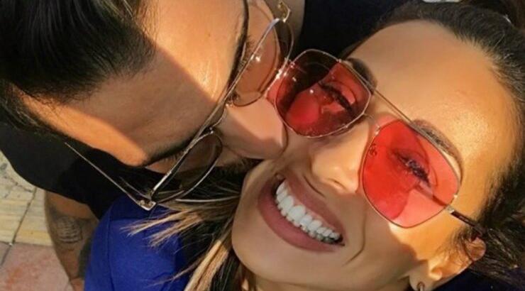 Ελένη Χατζίδου: Δείτε τι της χάρισε ο σύντροφός της και του έκανε ερωτική εξομολόγηση δημόσια! [βίντεο]