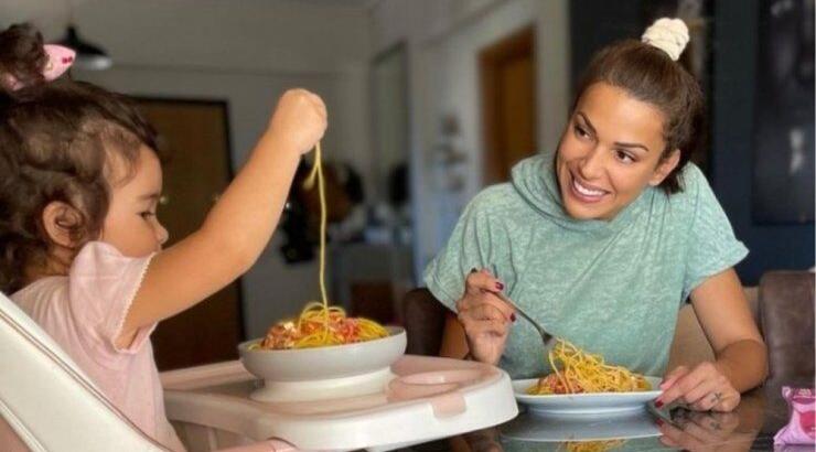 Ελένη Χατζίδου: O λόγος που ήταν αναστατωμένη η κόρη της τις τελευταίες ημέρες και τώρα το ανακάλυψε [εικόνα]