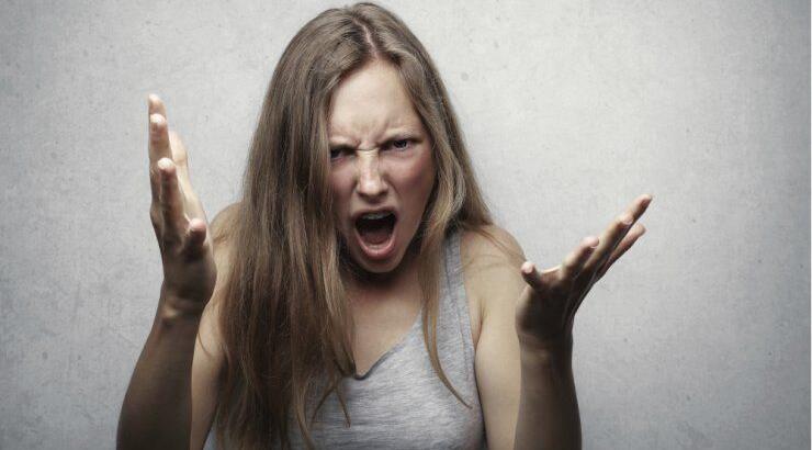 Τα δύο βήματα για να αντιμετωπίσεις ό,τι σε εκνευρίζει